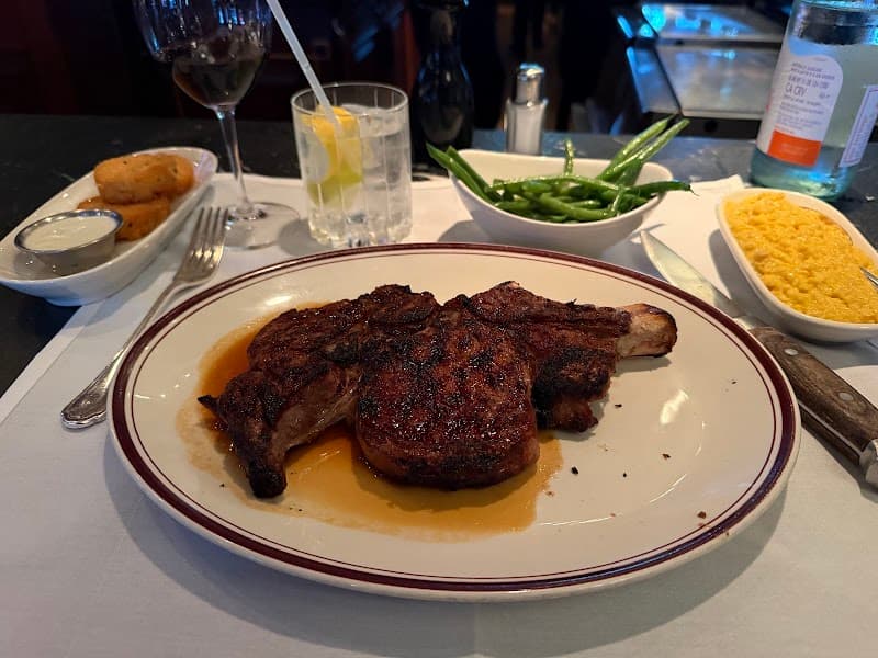 Chops & Lobster Bar photo 3