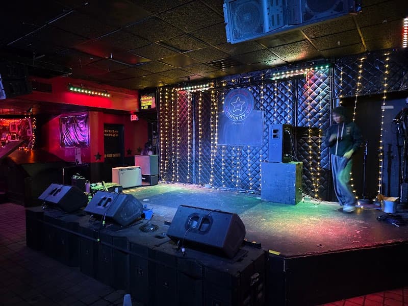 The Star Community Bar photo 3