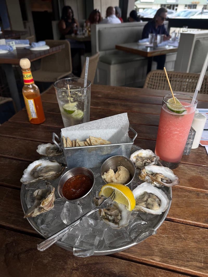 The Big Ketch Saltwater Grill - Buckhead photo 3