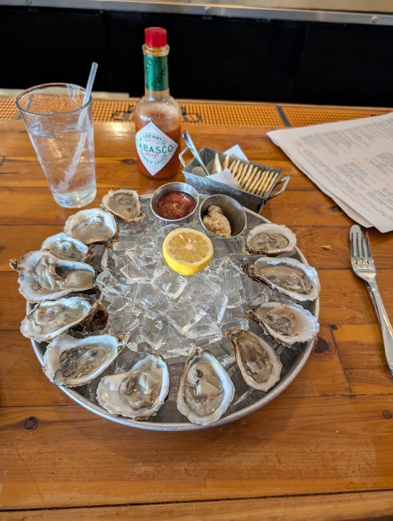The Big Ketch Saltwater Grill - Buckhead photo 5