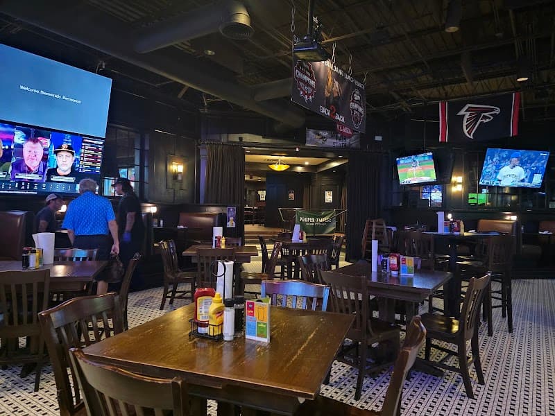 Hudson Grille Sandy Springs photo 3