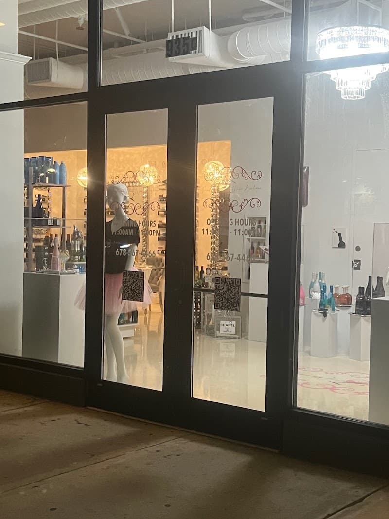 Pink and White Wine Boutique