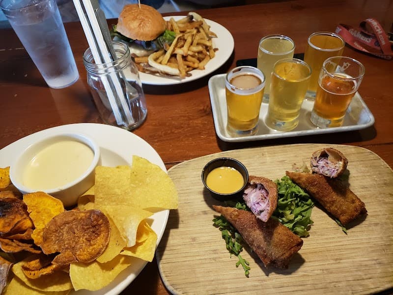 Twain's Brewpub & Billiards photo 2