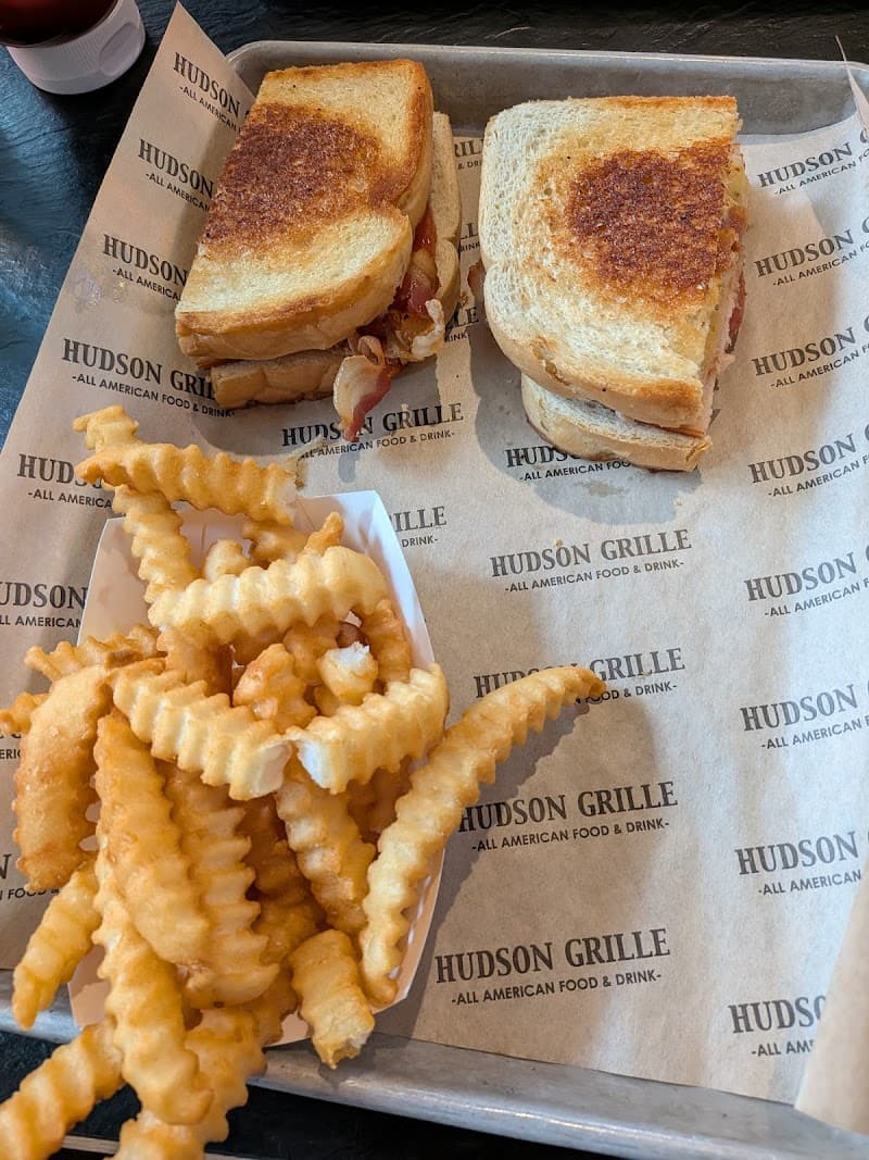Hudson Grille Midtown photo 4
