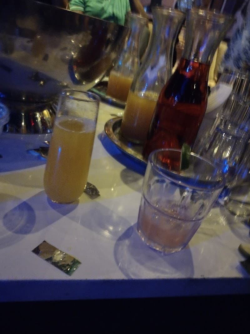 Rose Bar photo 5