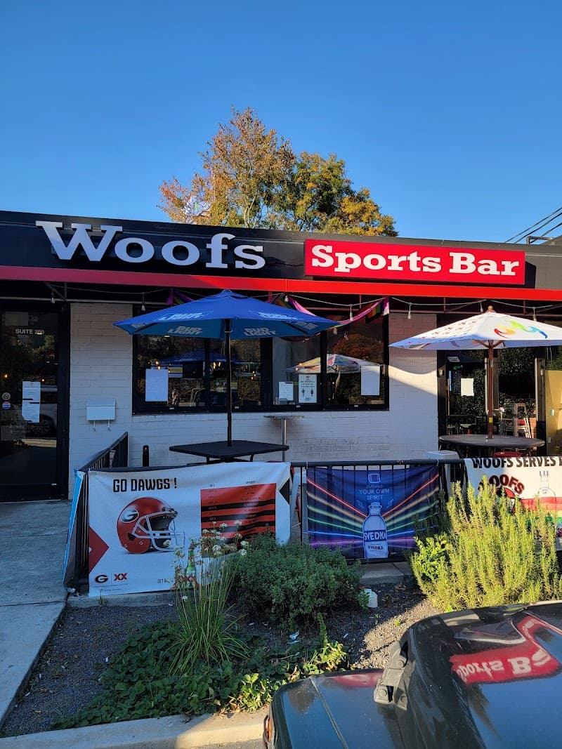 Woofs Sports Bar