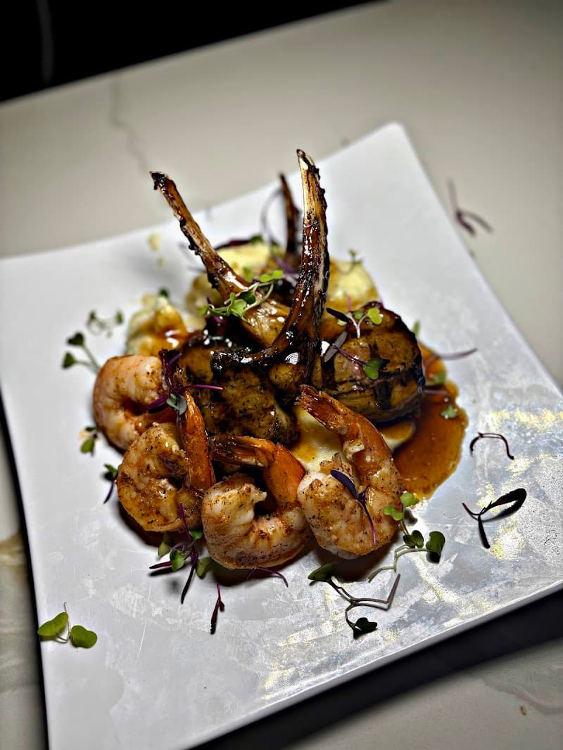 Level III Cuisine and Bar photo 4