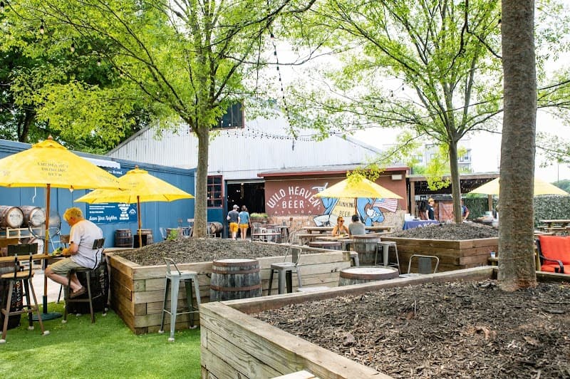 Wild Heaven Beer Avondale & Al's Pine Street Market Kitchen photo 4