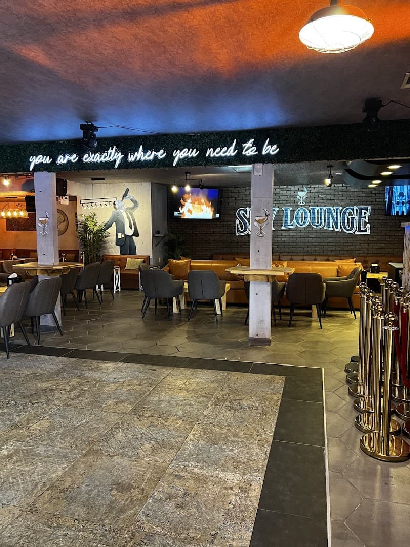 Sky Lounge Cafe