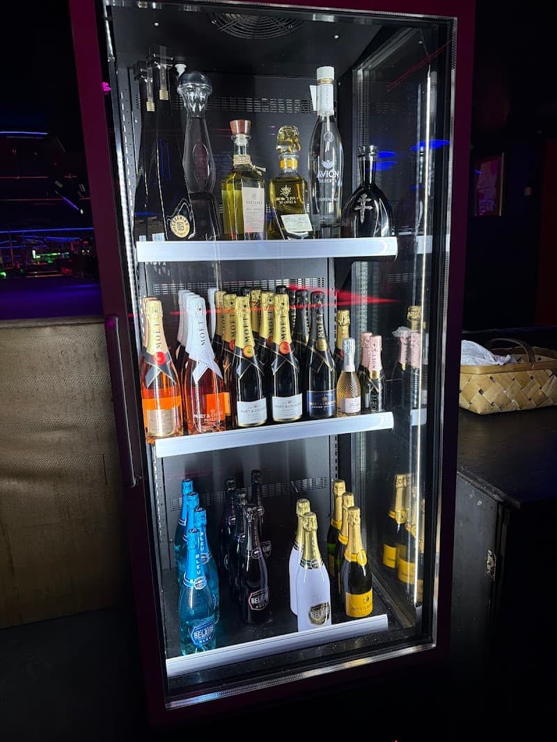 Rumors Gentlemen's Club photo 2