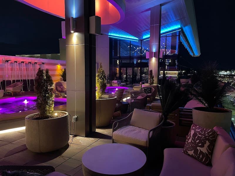 Overstory Rooftop Bar photo 5