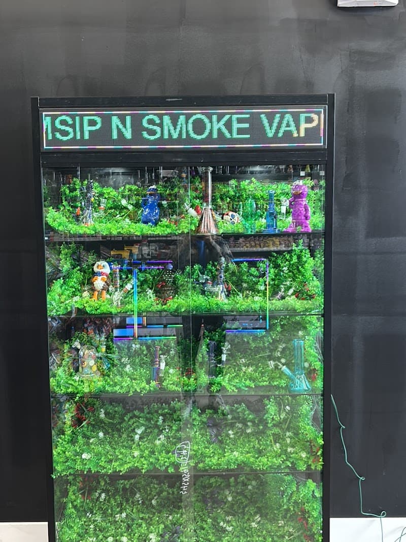 Sip N Smoke photo 3