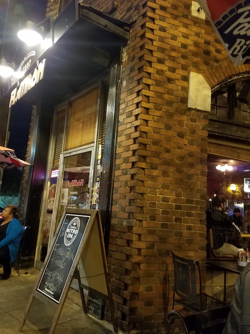 Flatiron Bar and Restaurant photo 3