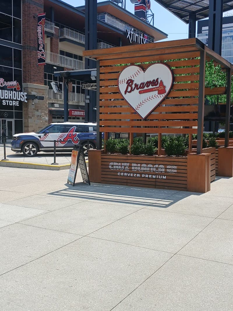 Sports & Social Atlanta photo 2