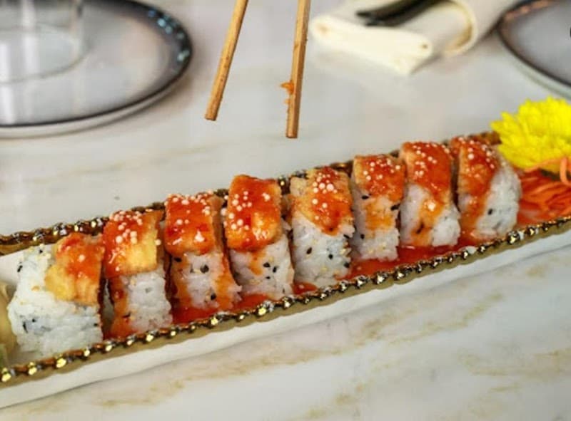 Osha Thai Sushi Galleria photo 4