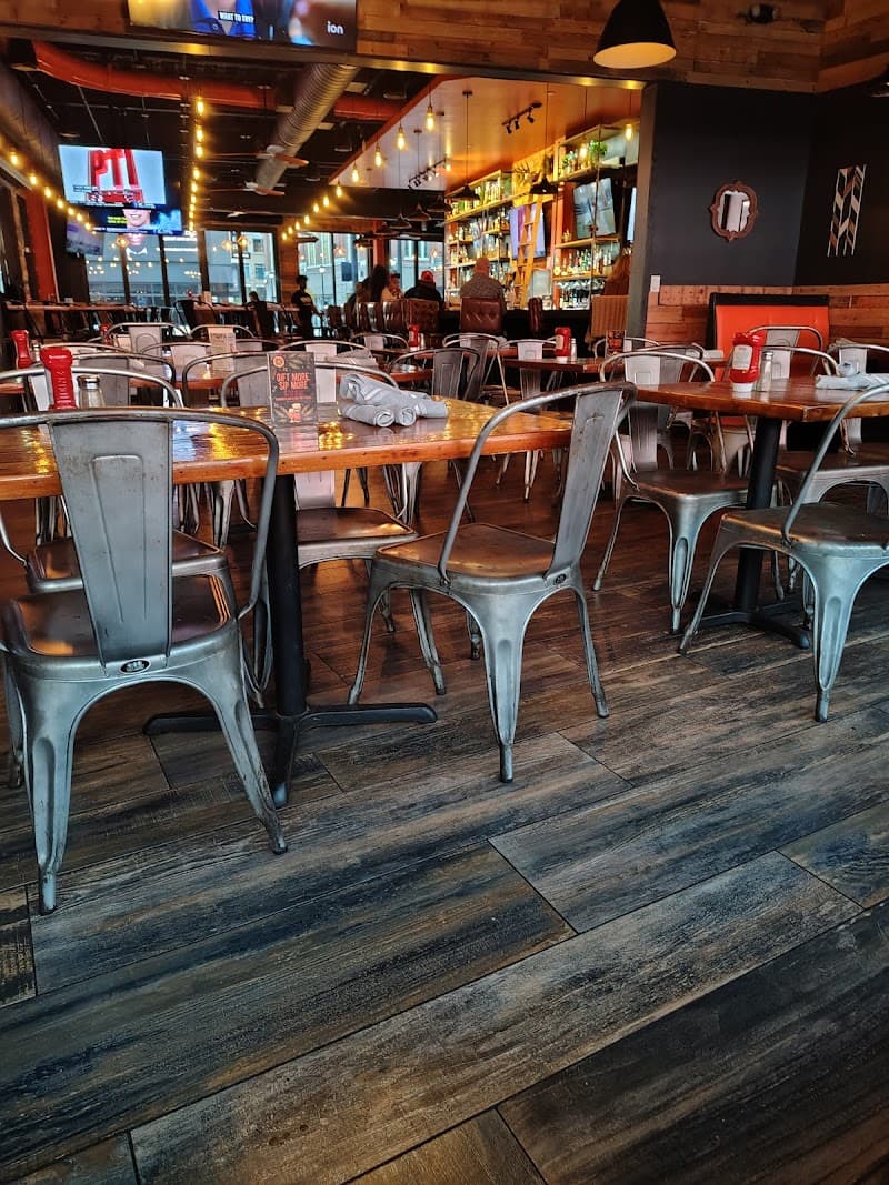 HOBNOB Neighborhood Tavern photo 4