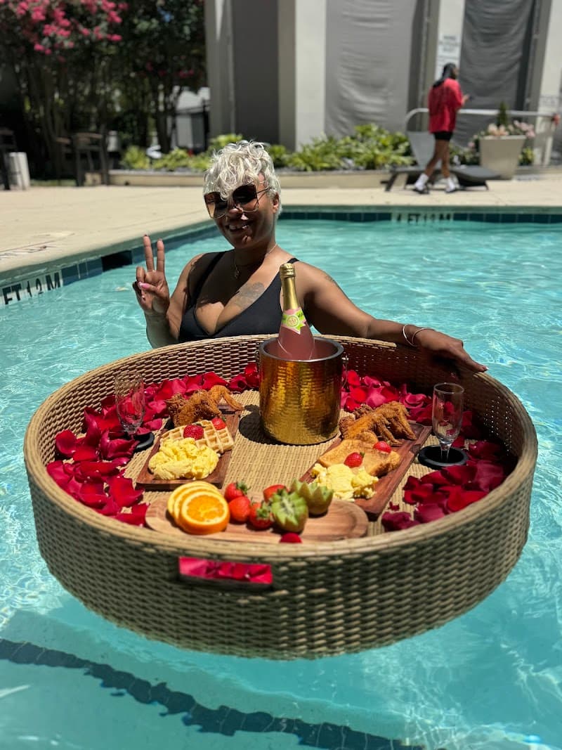 Floating Brunch ATL LLC photo 3