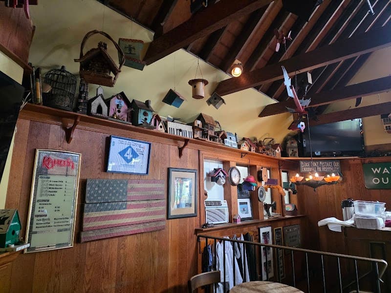 Treehouse Restaurant and Pub photo 5