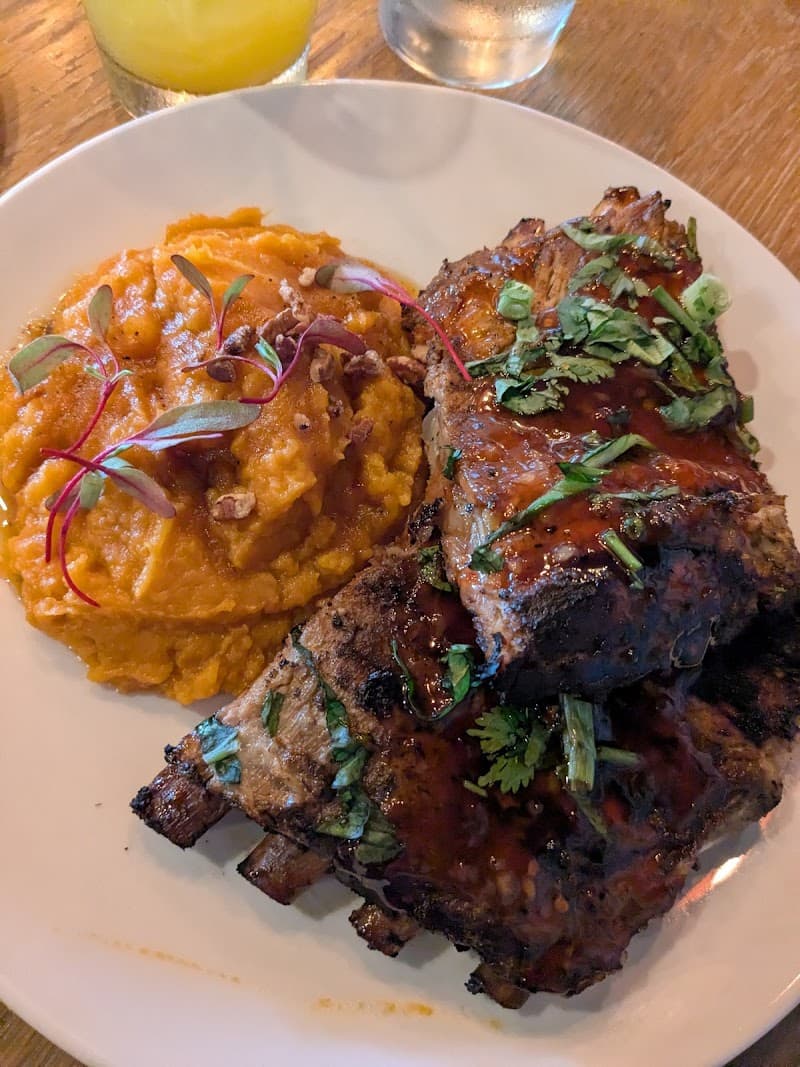 RUMBA Island Inspired Cuisine & Rum Bar photo 3